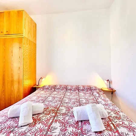 Apartamento Hostdomus - Blue Wave