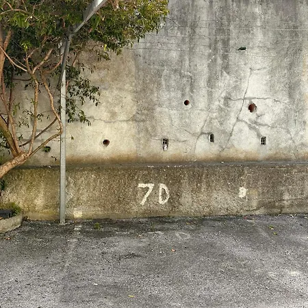 Hostdomus - Blue Wave *